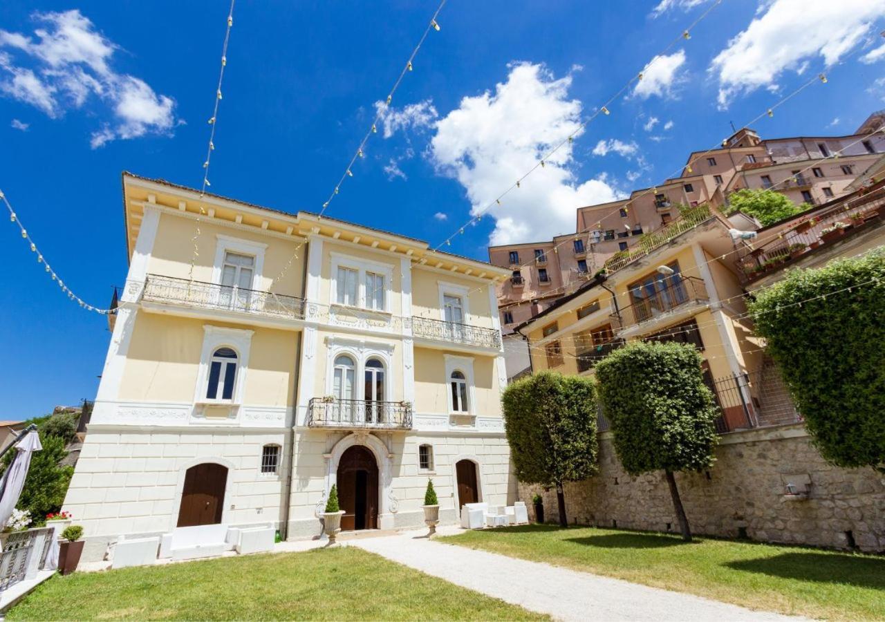 Palazzo Vittoli - Irpinia Lägenhet Castelfranci Exteriör bild